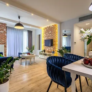https://absyntapart-krawiecka-just-in-center.hotelswroclaw.com