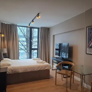 https://triton-park-apartments.warsawhotelspoland.com